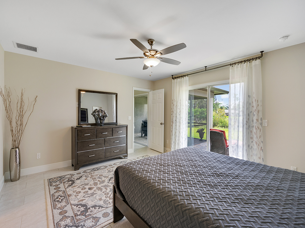 Eagle master bath