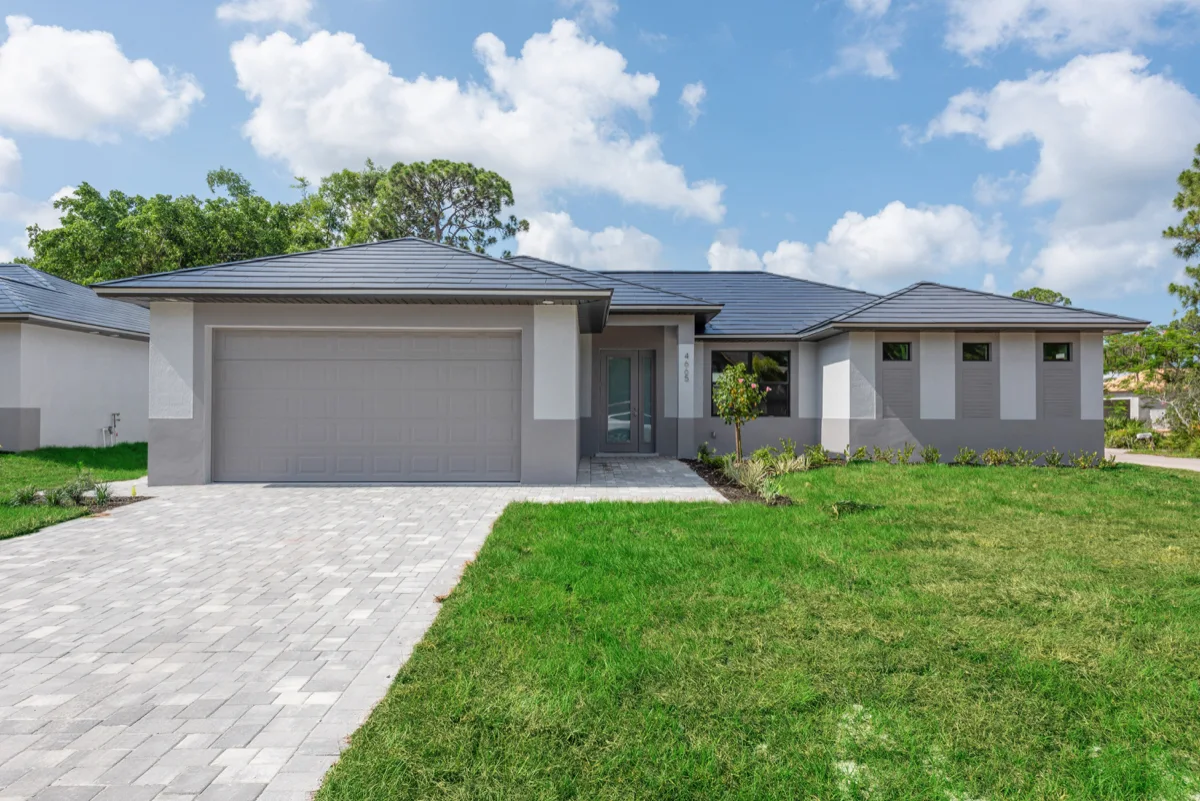 22 spec home development · Bonita Springs photo 5